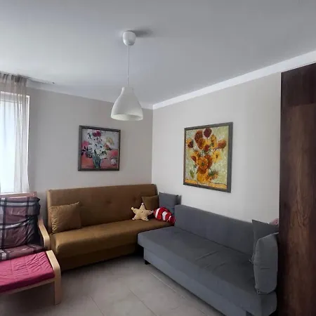 Apartment 2-bedroom 300m To The