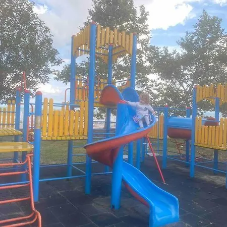 아파트 2-bedroom 300m To The *