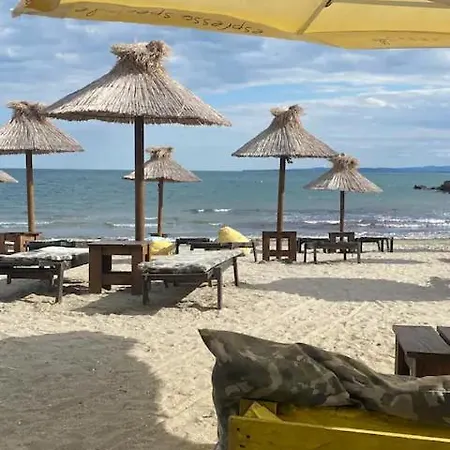 아파트 2-bedroom 300m To The *